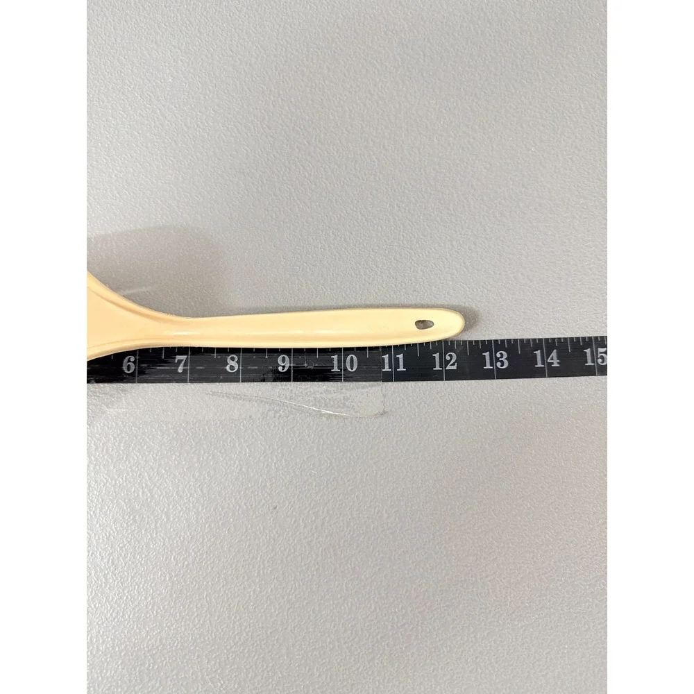 Vintage nylon Plastic‎ Slotted turner Spatula Kitchen Utensil cream beige